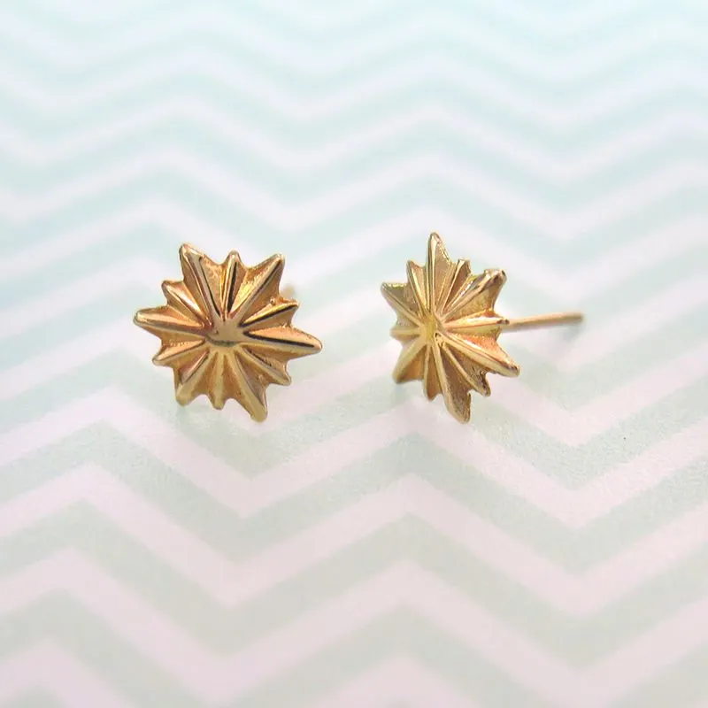 14K Yellow Gold Star Stud Earrings