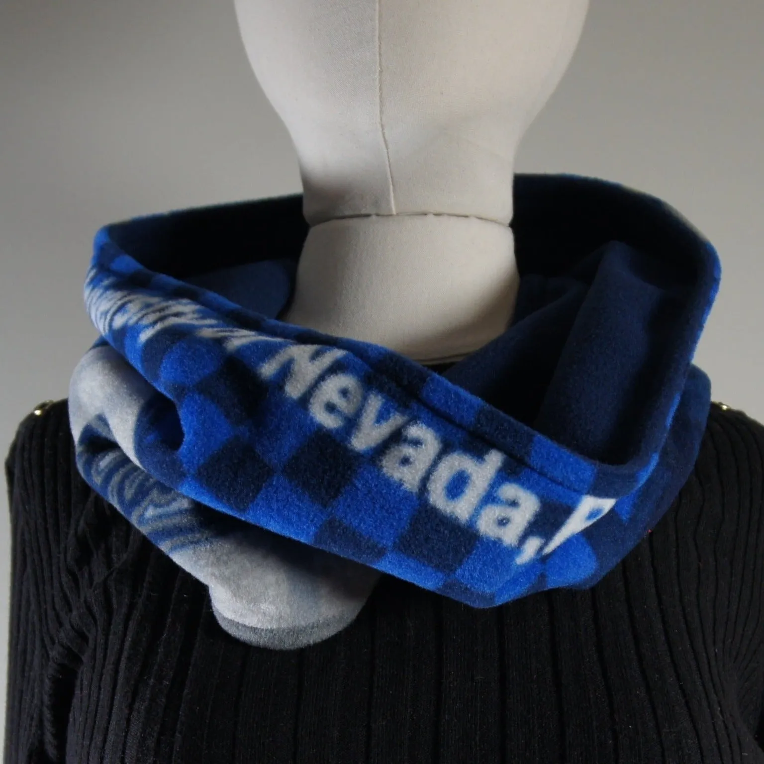 Accessories - Scarves - Cowl - NCAA - University of Nevada, Reno-UNR - Wolf Pack