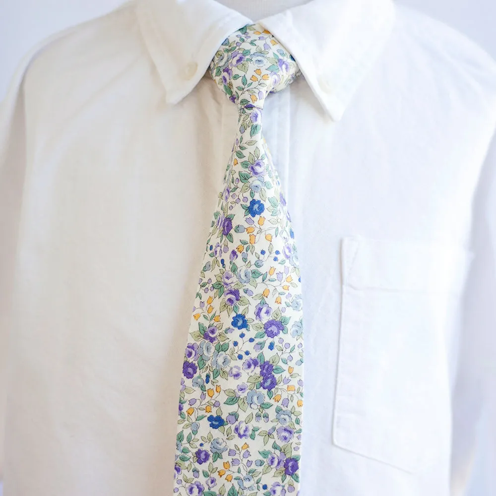 Boy's Necktie / Blossoms In Purple