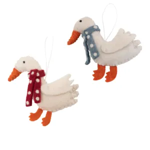 Christmas Geese in scarves