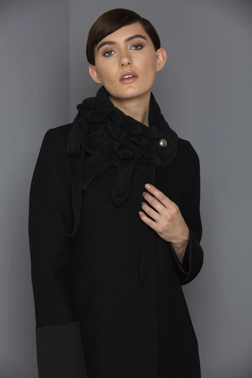 Ellie Black Button & Go Scarf