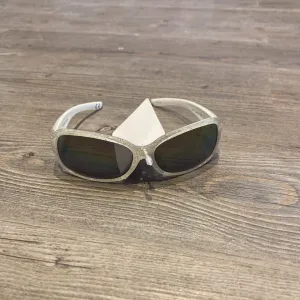 Foster Grant White Sparkly Sunglasses 4-6Y