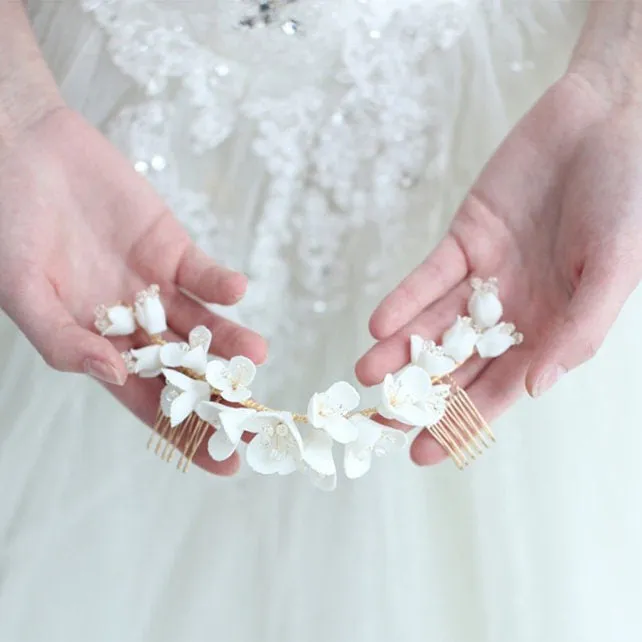 Matilde White Ceramic Floral Hair Comb