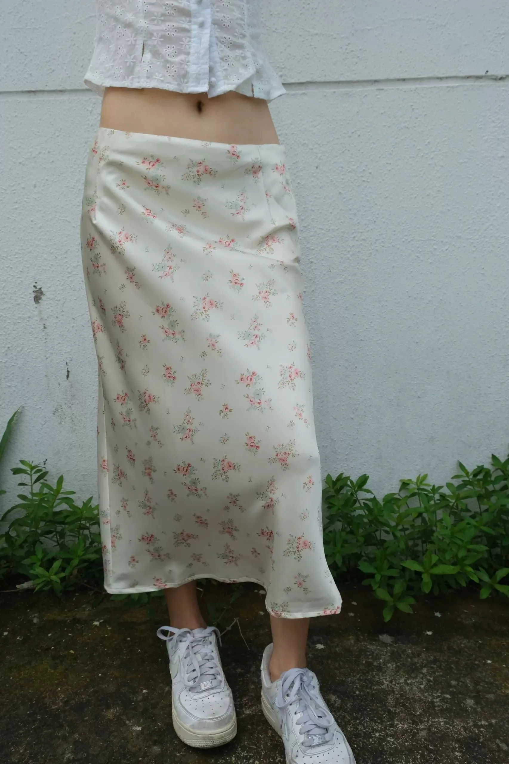 SILKY FLORAL MIDI