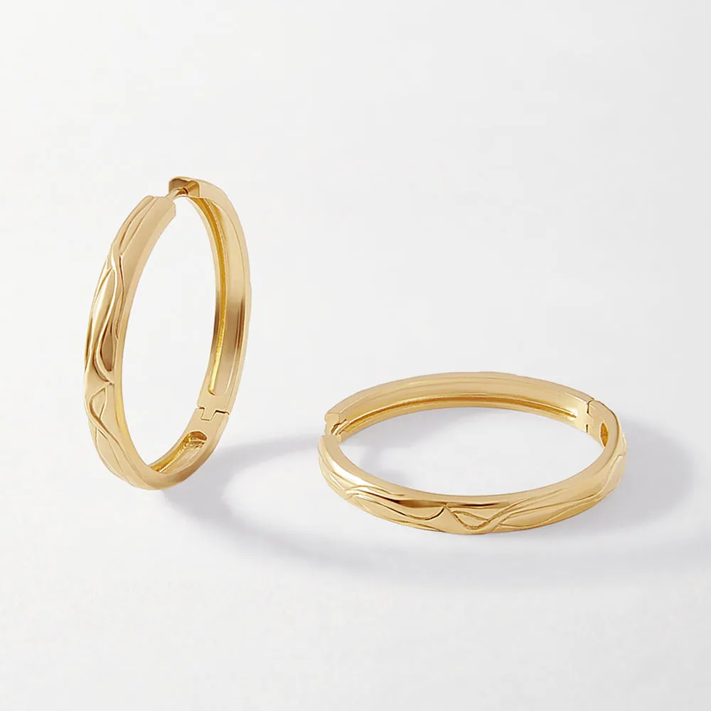 Victoria Textured Large Hoops - Gold