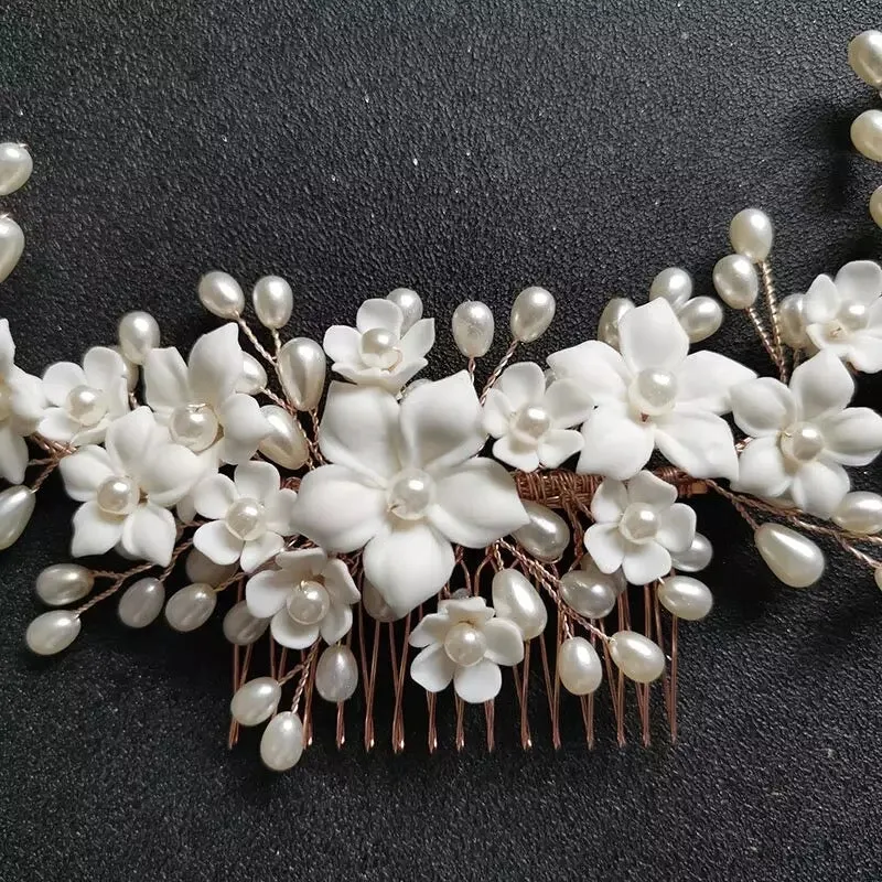 Whitney White Ceramic Floral and Pearl Hair Comb